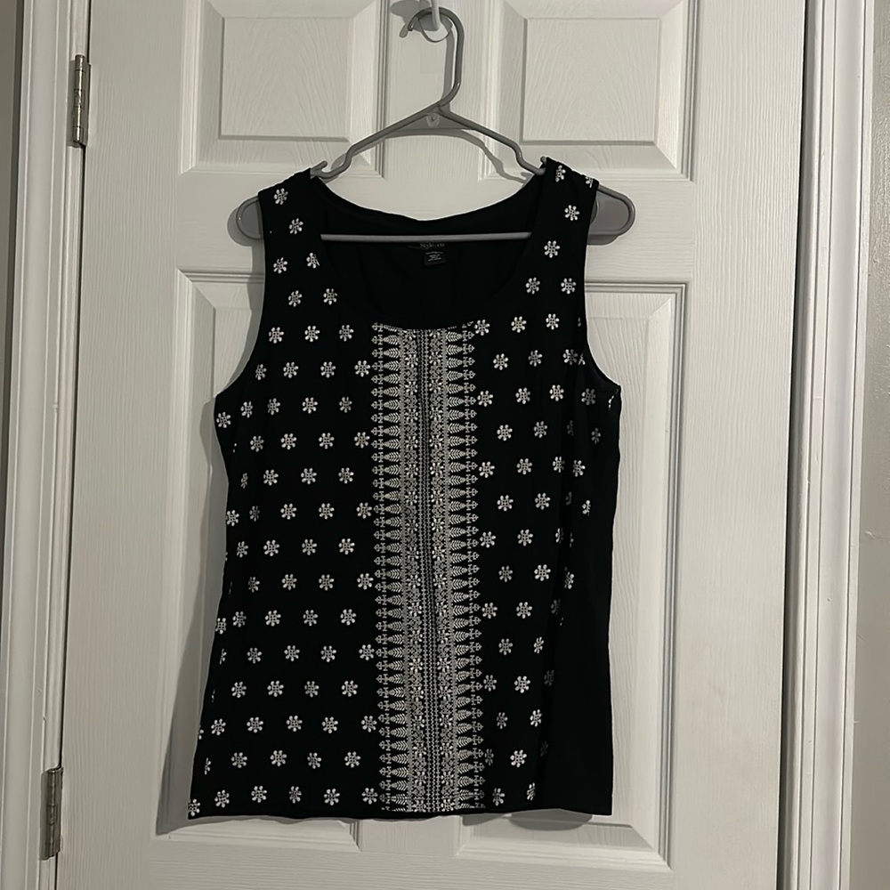 Women’s shirt excellent condition